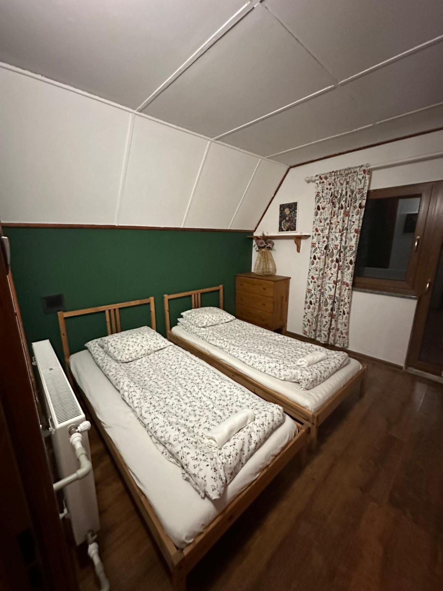 Jozka Chata Max 15 Os Sauna Jacuzzi Porąbka Exteriör bild